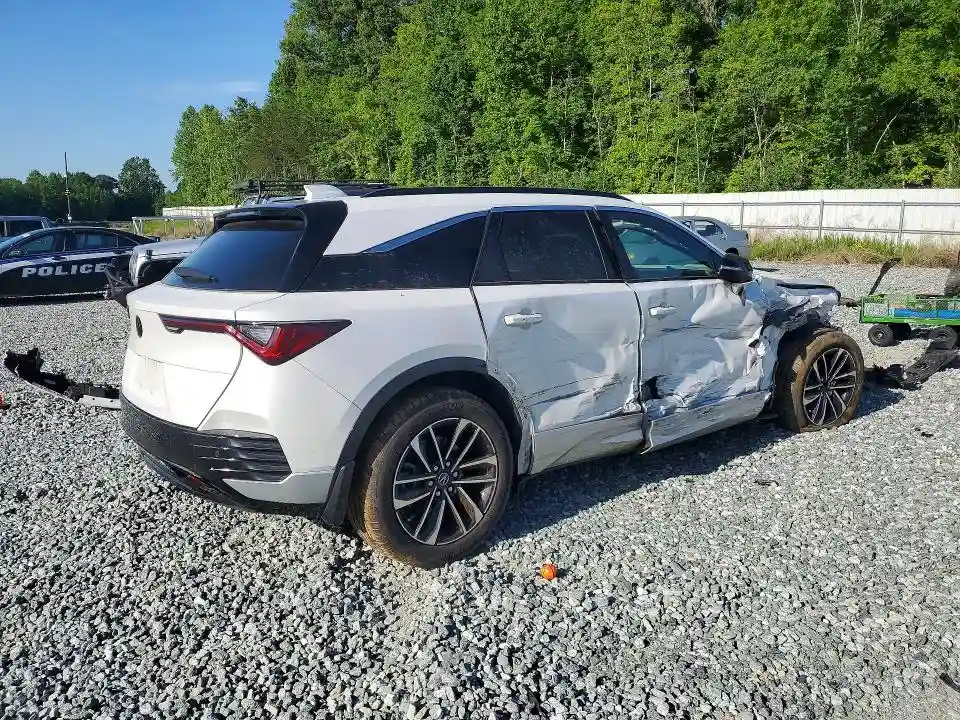 4W5KHNRL0RZ504197 2024 ACURA ZDX-2