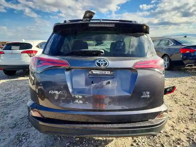 JTMBFREV6HJ172085 2017 TOYOTA RAV4-5