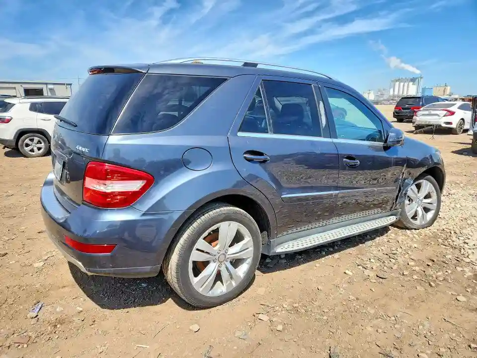 4JGBB8GB4BA730902 2011 MERCEDES-BENZ M-CLASS-2