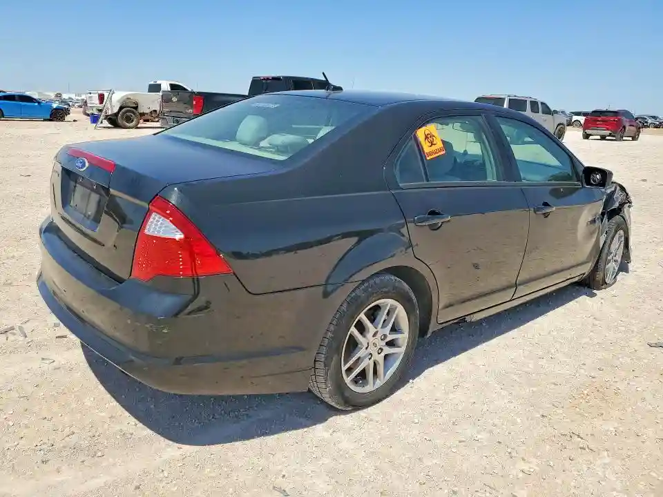 3FAHP0GA8BR322097 2011 FORD FUSION-2