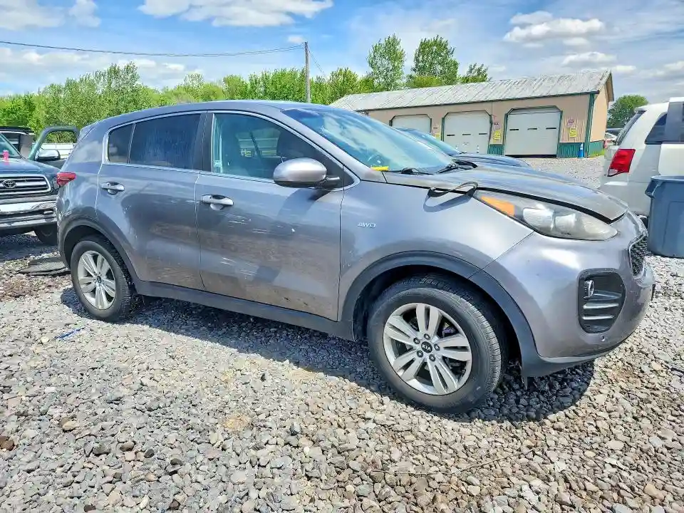 KNDPMCAC3H7139863 2017 KIA SPORTAGE-3