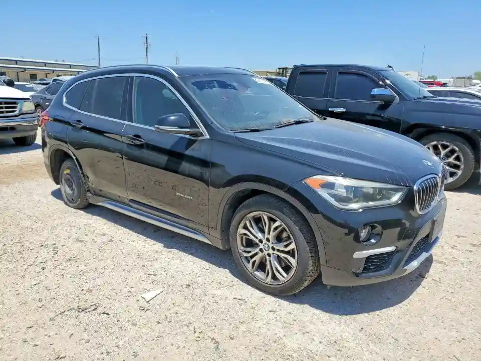 WBXHT3C35G5E51607 2016 BMW X1-3