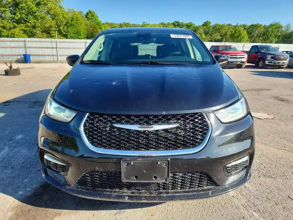 2C4RC1BG1PR587033 2023 CHRYSLER PACIFICA-4