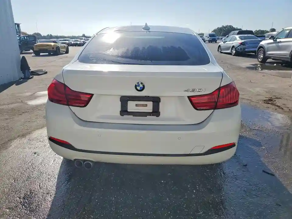 WBA4J1C59JBM10858 2018 BMW 4 SERIES-5