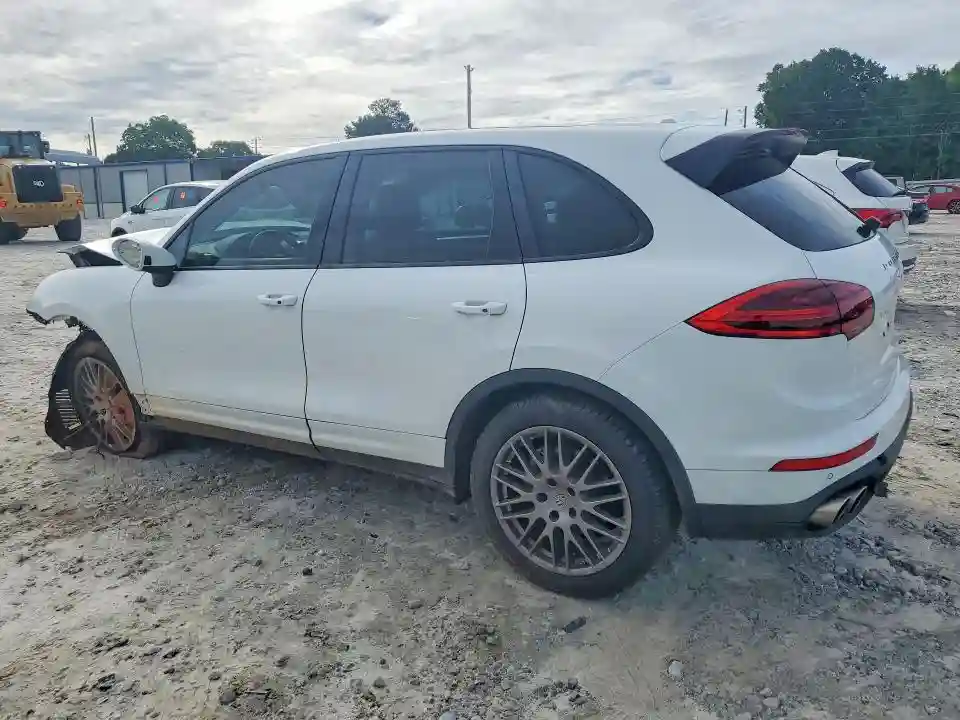 WP1AB2A26HLA52459 2017 PORSCHE CAYENNE-1