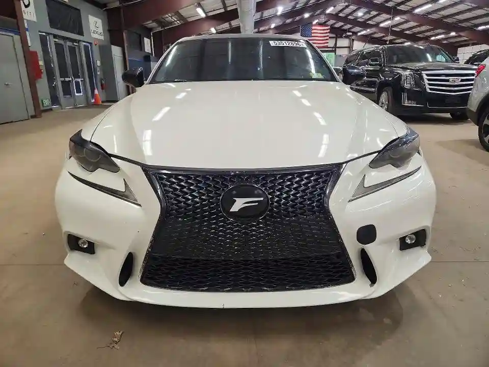 JTHCE1D24E5005131 2014 LEXUS IS-4