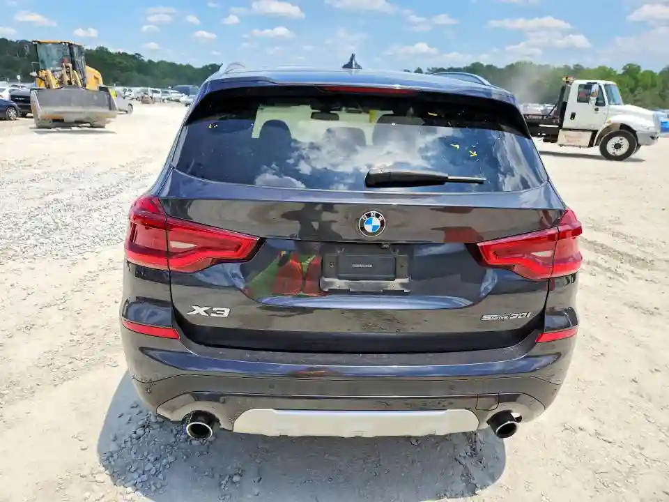 5UXTR7C58KLR52361 2019 BMW X3-5