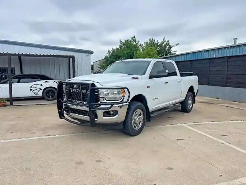 3C6UR5DJ1KG703068 2019 RAM 2500-1