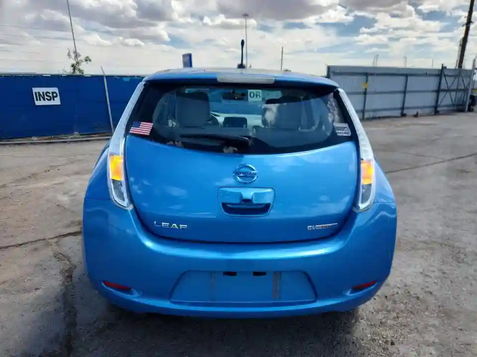 JN1AZ0CP7CT017984 2012 NISSAN LEAF-5