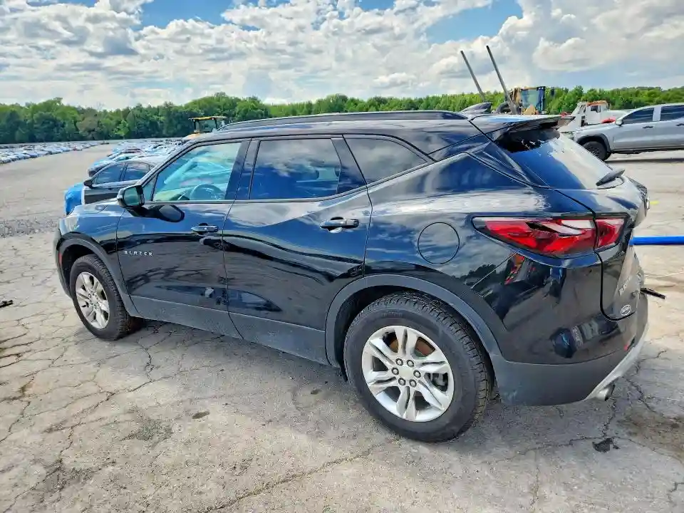 3GNKBGRS4KS586253 2019 CHEVROLET BLAZER-1