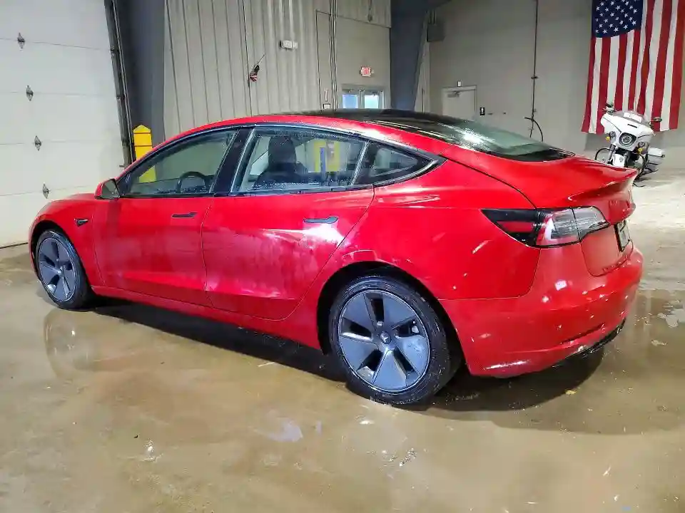 5YJ3E1EA2NF371515 2022 TESLA MODEL 3-1