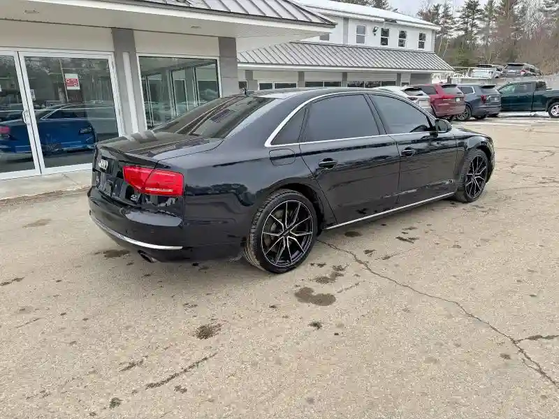 WAURVAFD0BN009504 2011 AUDI A8-3