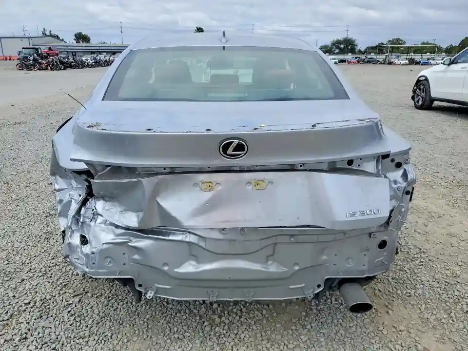 JTHAA1D26N5121076 2022 LEXUS IS-5