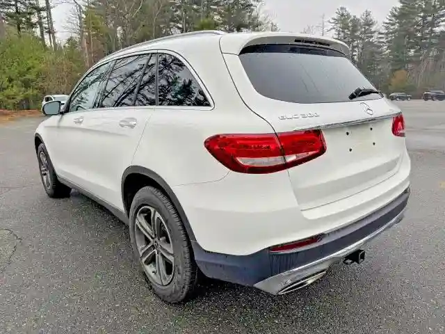 WDC0G4KB4KV136679 2019 MERCEDES-BENZ GLC-CLASS-2