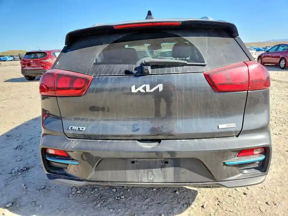 KNDCC3LG4N5116617 2022 KIA-5