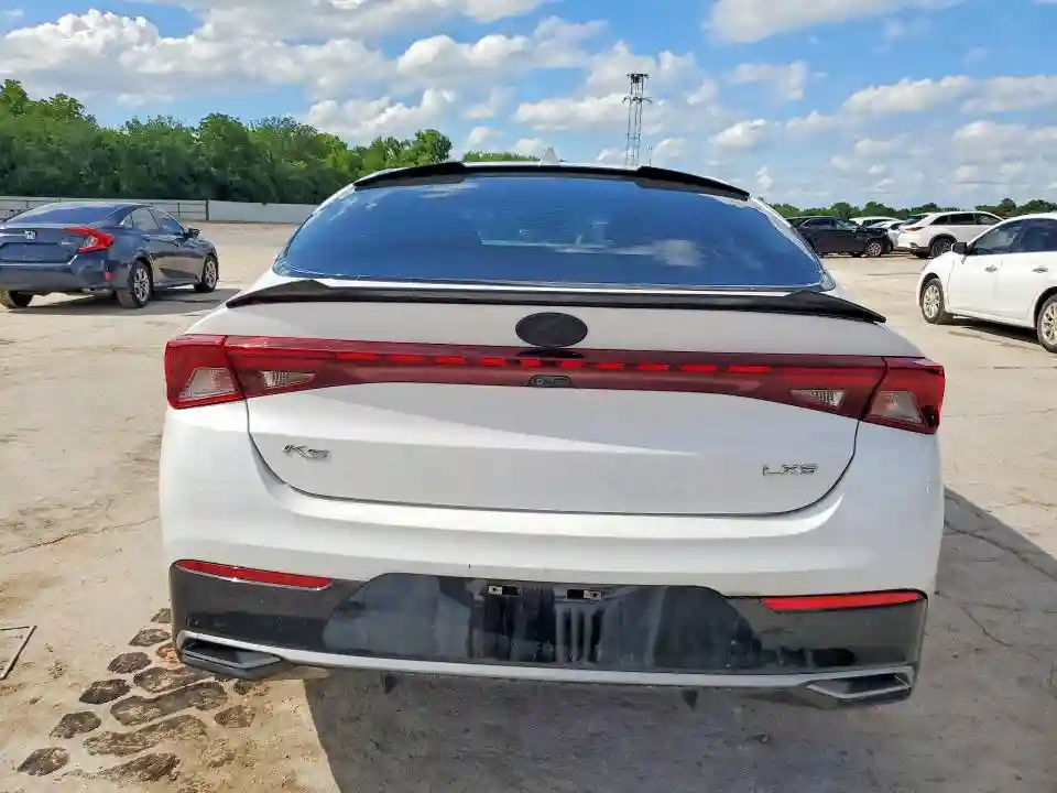 5XXG14J21MG017638 2021 KIA K5-5