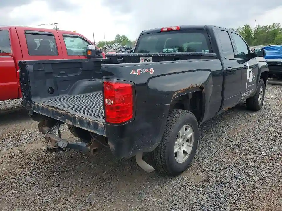 1GCVKREC5FZ259269 2015 CHEVROLET ALL MODELS-2