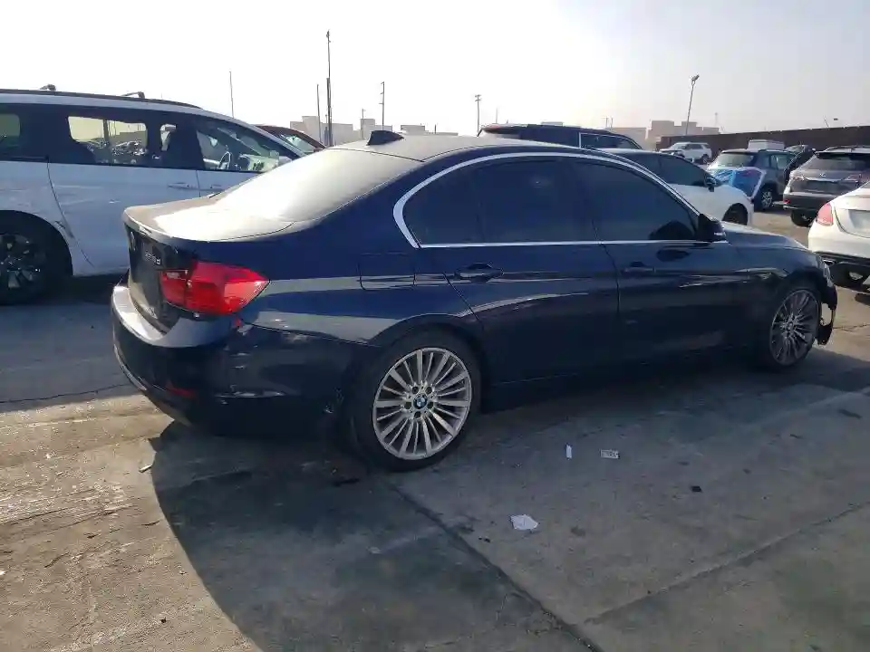 WBA3D3C56EK155235 2014 BMW 3 SERIES-2