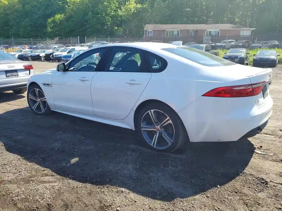 SAJBL4FX1JCY55237 2018 JAGUAR XF-1