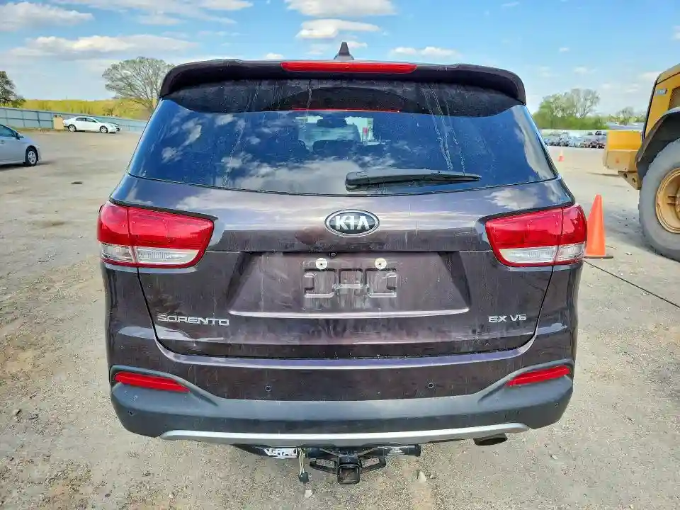 5XYPHDA53HG243879 2017 KIA SORENTO-5