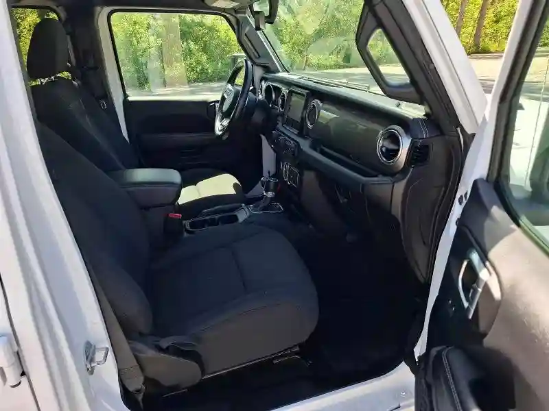 1C4HJXEG0MW544094 2021 JEEP WRANGLER-4