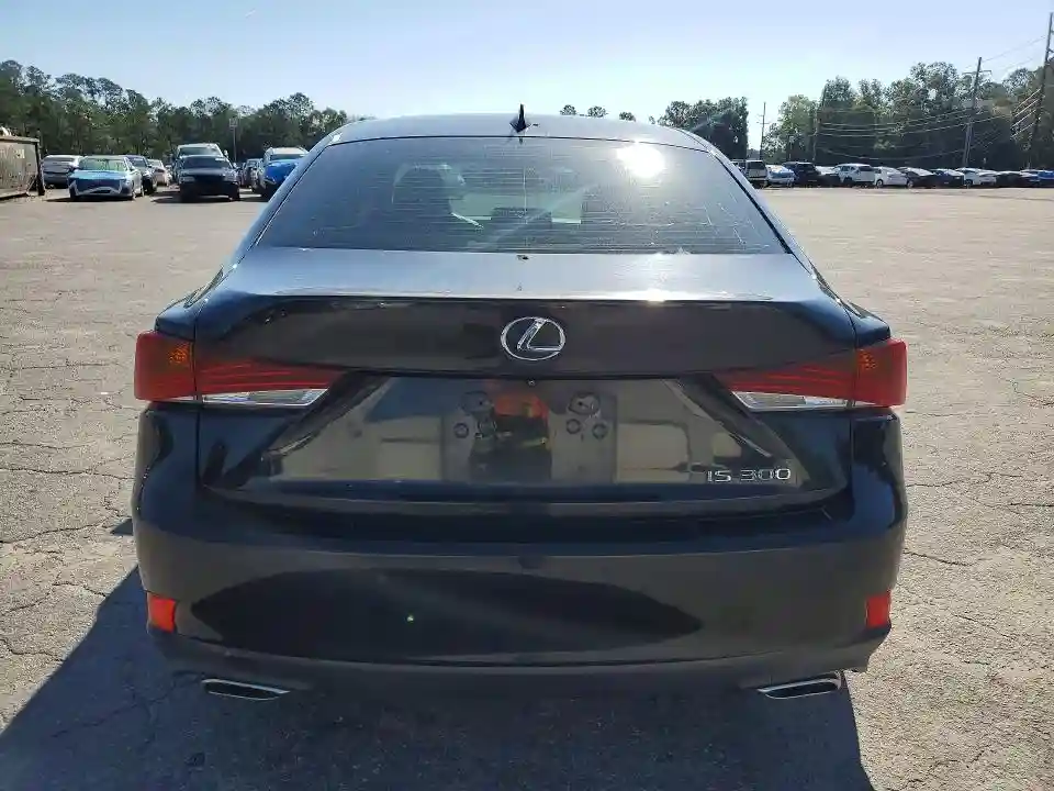 JTHBA1D25J5073164 2018 LEXUS IS-5