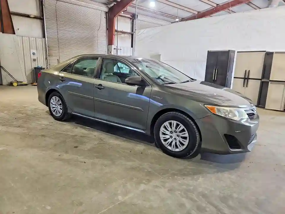 4T1BD1FK5EU125275 2014 TOYOTA CAMRY SOLA-3