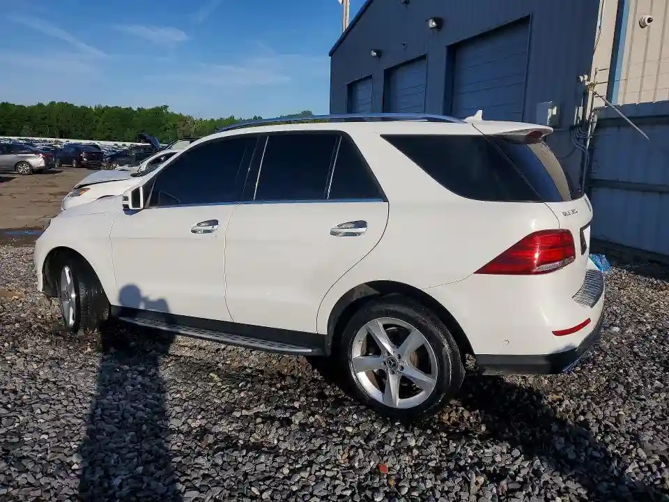 4JGDA5HB9JB144598 2018 MERCEDES-BENZ GLE-CLASS-1