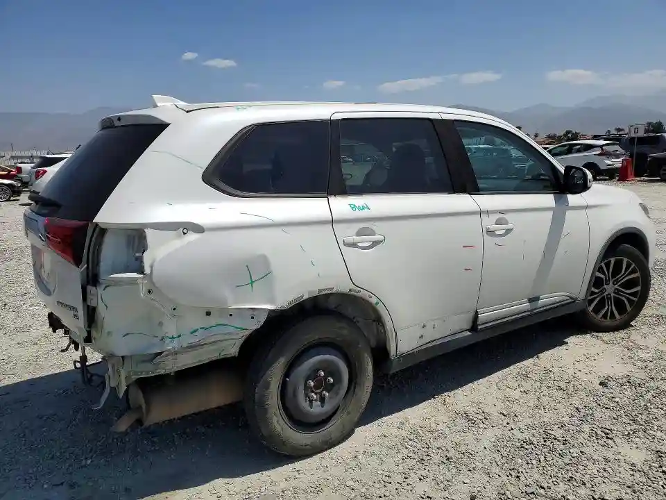 JA4AD3A38HZ070852 2017 MITSUBISHI OUTLANDER-2