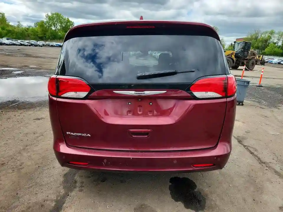 2C4RC1DG0KR635787 2019 CHRYSLER PACIFICA-5