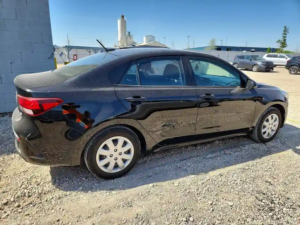 3KPA24AD4ME428755 2021 KIA RIO-2