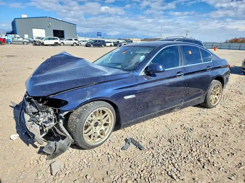 WBAXH5C56DDW13490 2013 BMW 5 SERIES-0