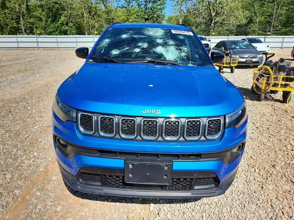 3C4NJDBNXRT595054 2024 JEEP COMPASS-4