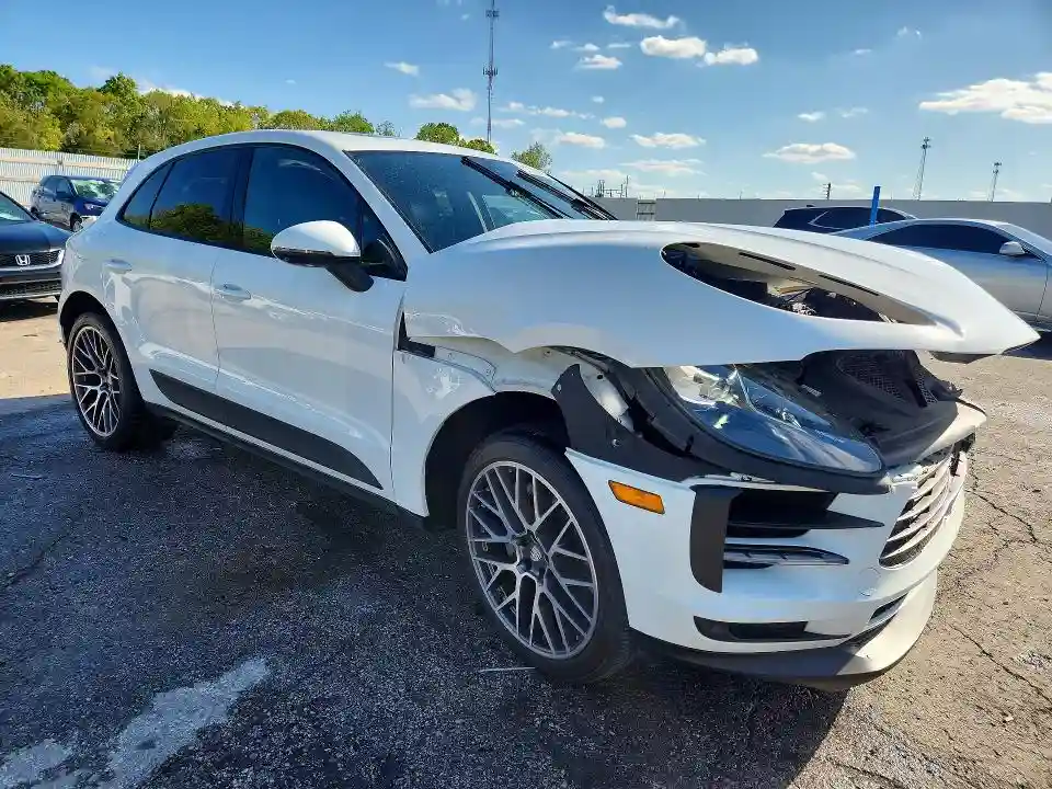 WP1AB2A53MLB35738 2021 PORSCHE MACAN-3