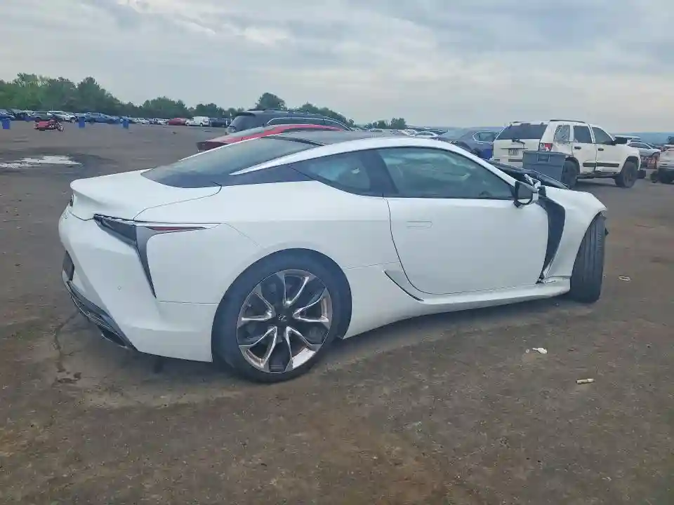 JTHHP5AY2JA005811 2018 LEXUS LC500-2