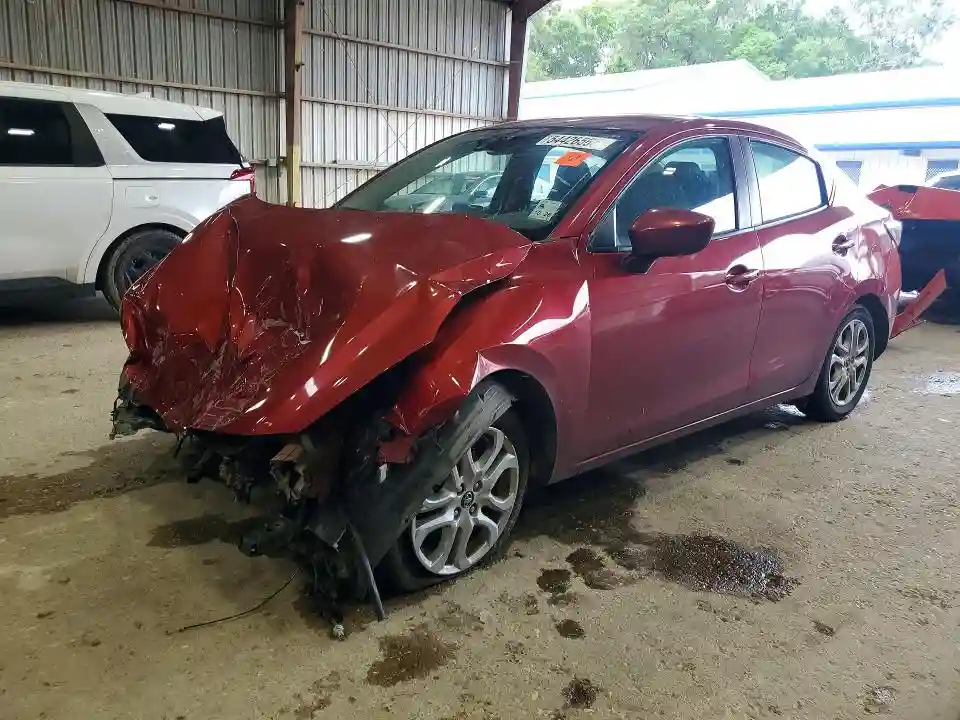 3MYDLBYV1JY303902 2018 TOYOTA YARIS-0