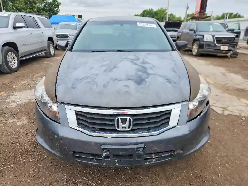 1HGCP3F88AA001661 2010 HONDA ACCORD-4
