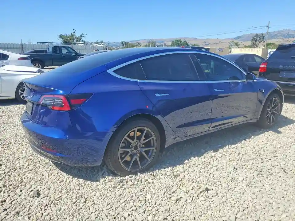 5YJ3E1EA5LF705923 2020 TESLA MODEL 3-2