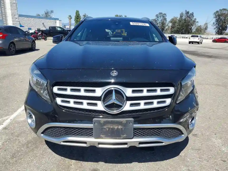 WDCTG4EB0KU003870 2019 MERCEDES-BENZ GLA-CLASS-4
