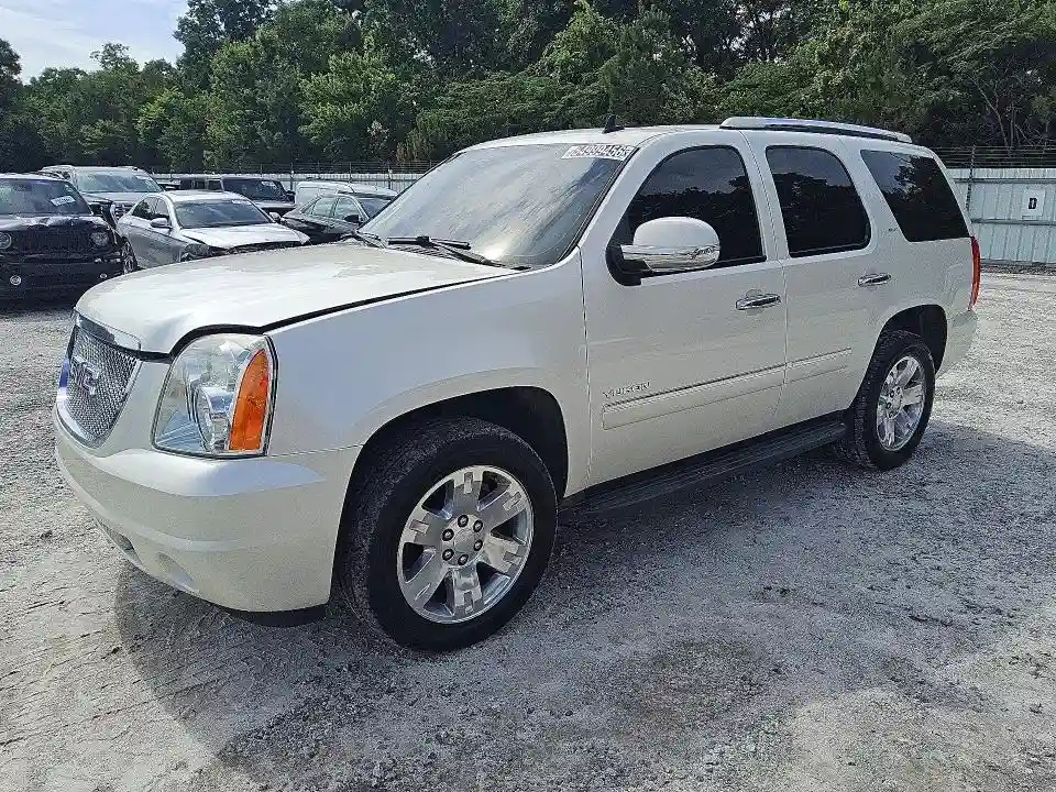 1GKUCCE04AR288352 2010 GMC YUKON-0