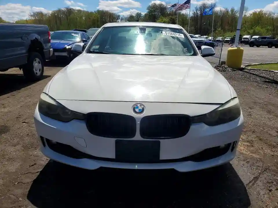 WBA3B5G5XENS10196 2014 BMW 3 SERIES-4