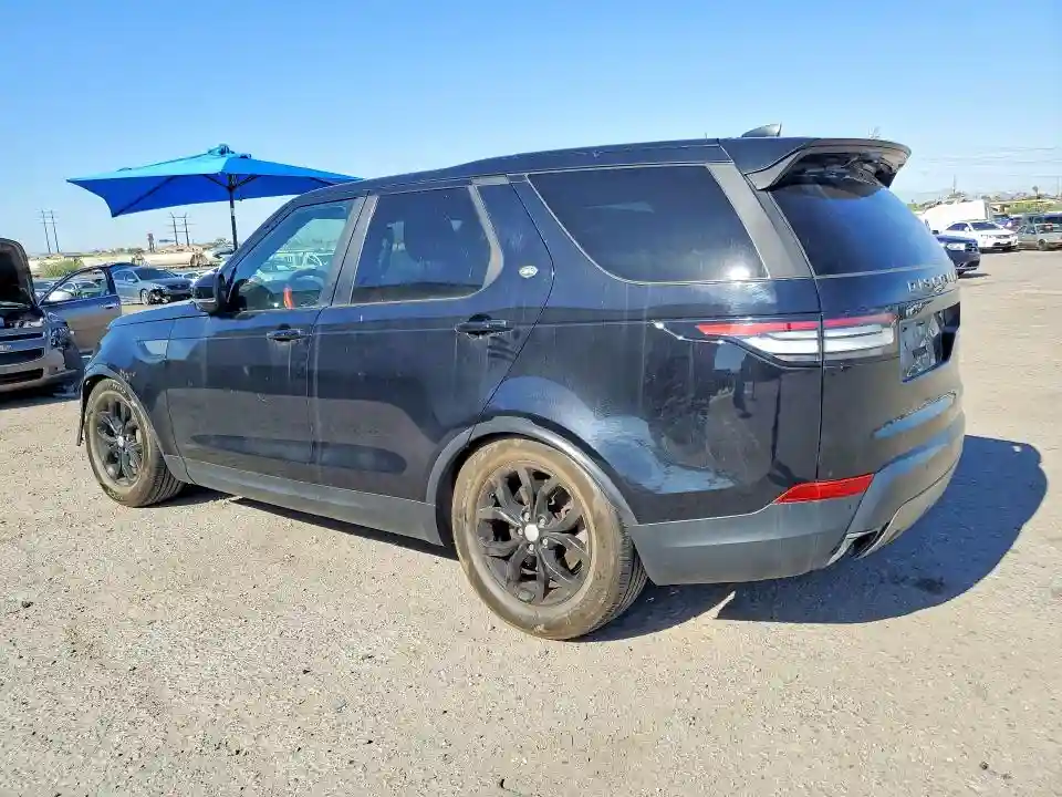 SALRG2RV9JA059520 2018 LAND ROVER DISCOVERY-1