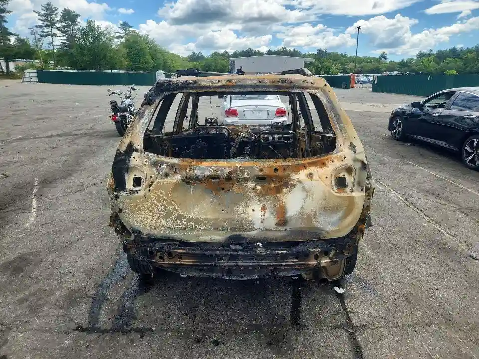JF2SKAGCXKH547372 2019 SUBARU FORESTER-5