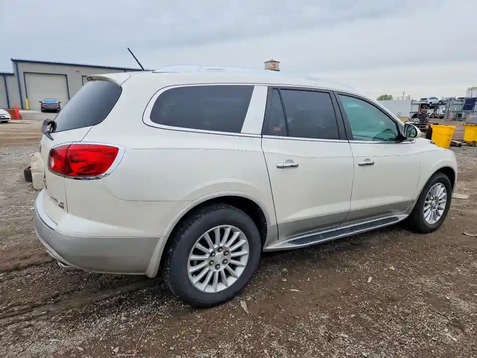 5GAKRBED1BJ174521 2011 BUICK ENCLAVE-2