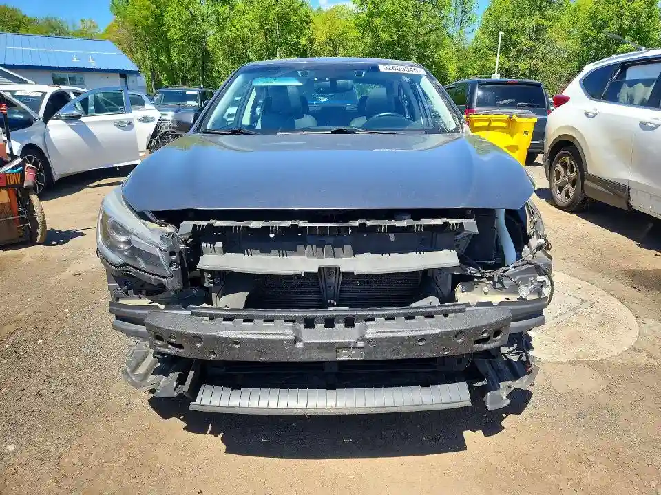 4S3BNAN66J3022677 2018 SUBARU LEGACY-4