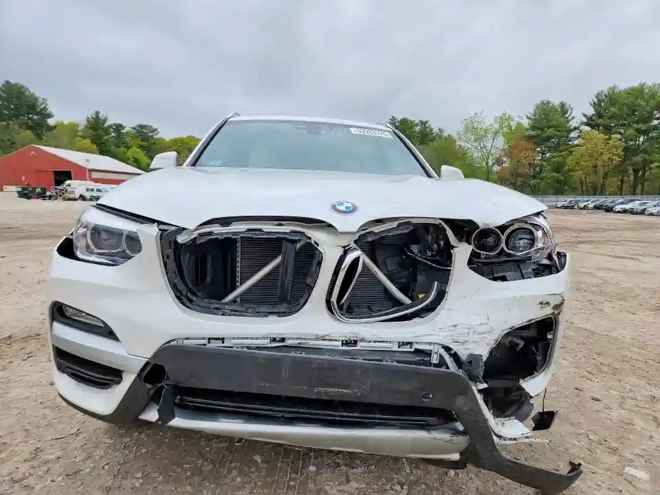 5UXTR9C5XKLP91250 2019 BMW X3-4