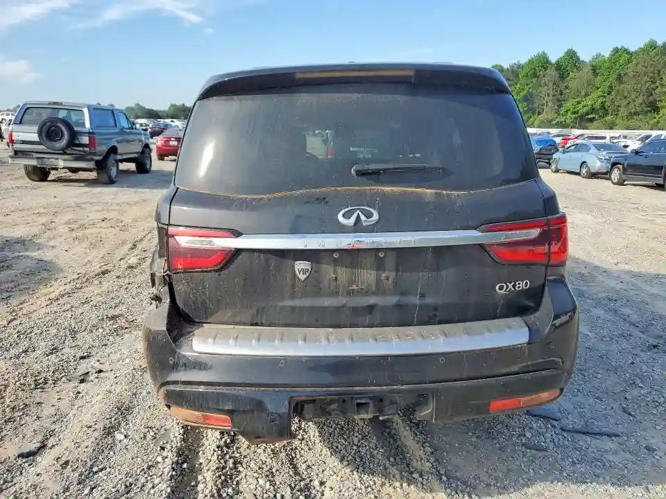 JN8AZ2NE1J9194825 2018 INFINITI QX80-5