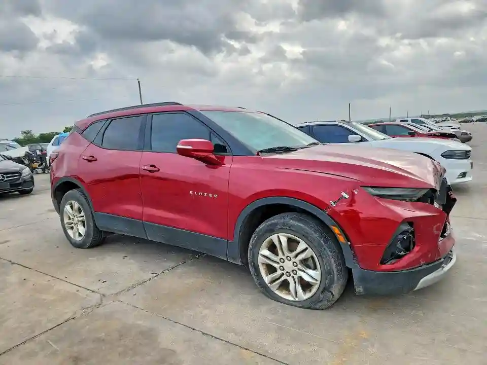 3GNKBCRS5KS695300 2019 CHEVROLET BLAZER-3