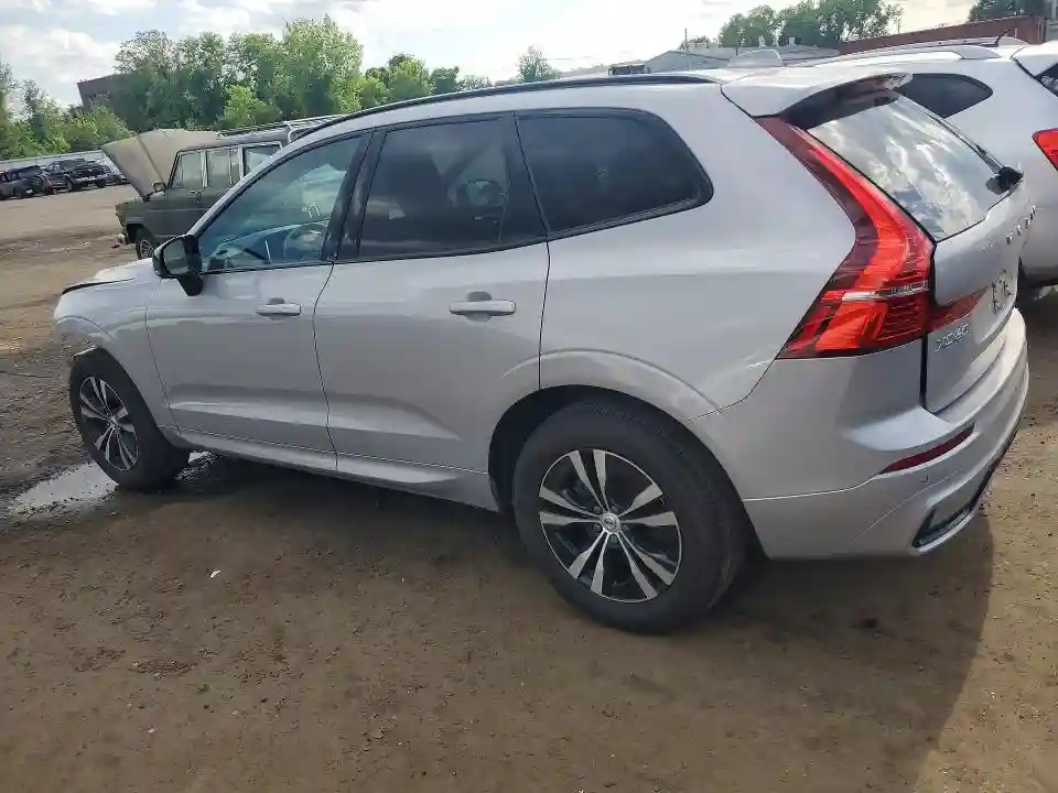 YV4L12RK8R1933935 2024 VOLVO XC60-1