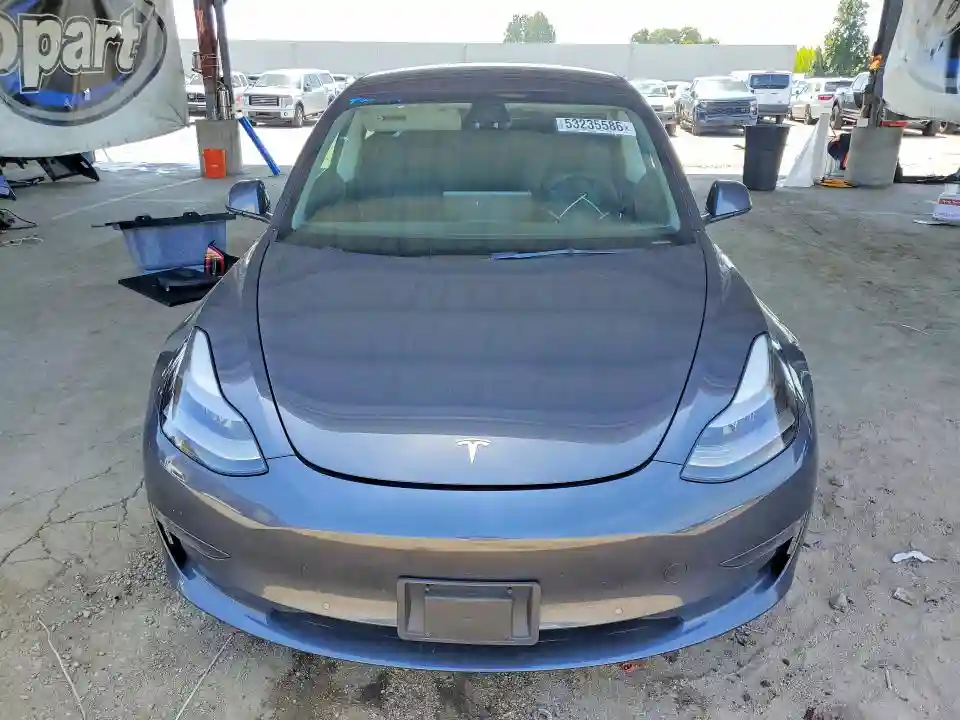 5YJ3E1EA0NF129600 2022 TESLA MODEL 3-4
